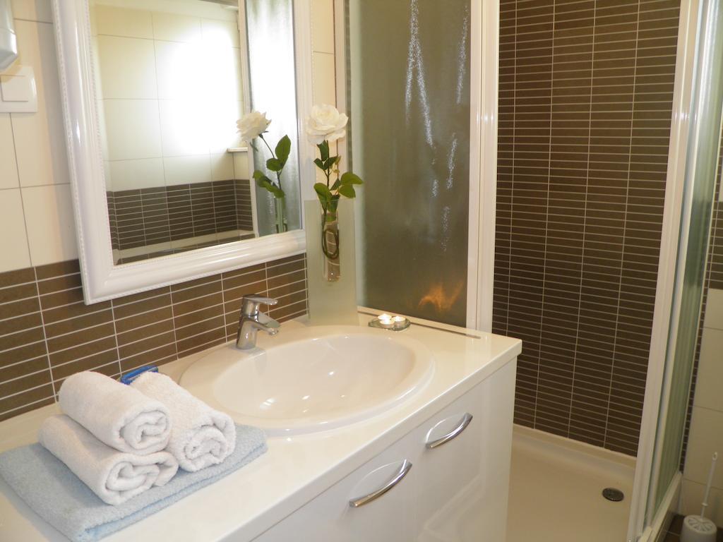 Apartments Perla Dinjiska Room photo