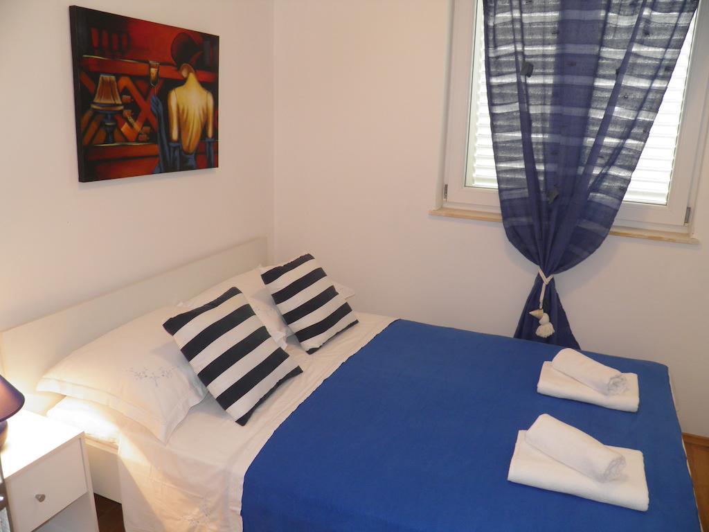 Apartments Perla Dinjiska Room photo